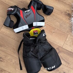Bauer Youth Shoulder Pads/CCM butt pads
